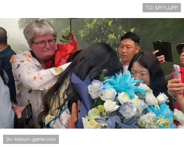 华裔家庭悲剧，呼吁加强安全监管，华裔父母